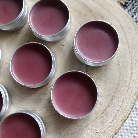 Organic Lip Balm with Raw Honey and Shea Butter 0.5 oz - Picture 5 of 5